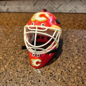 Calgary Flames Riddell Mini Goalie Helmet
